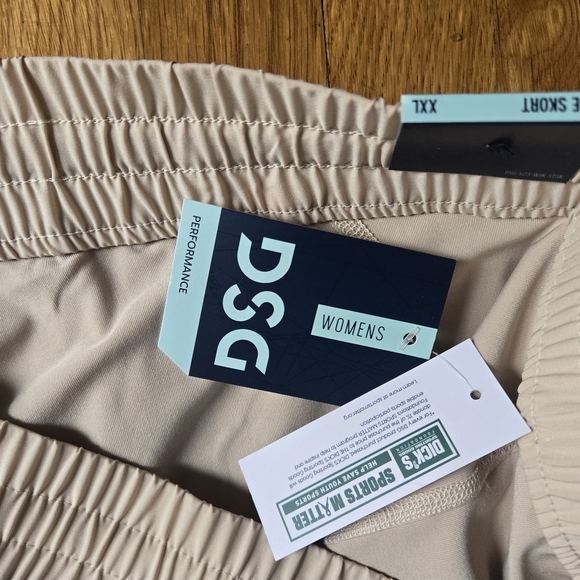 DSG Tan Athletic Skort - Picture 6 of 6